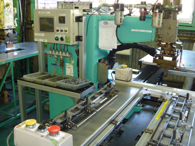 平面網作製用50KVA溶接機